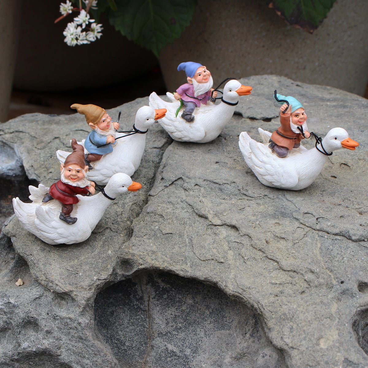 Courtyard Garden Bonsai Decoration Resin Craft Decoration - Gardening Land